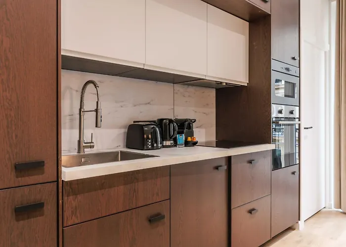 Perfect For Exploring - 2br-6p - Center Of アパート *