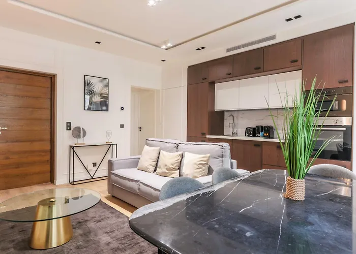 Perfect For Exploring - 2br-6p - Center Of *